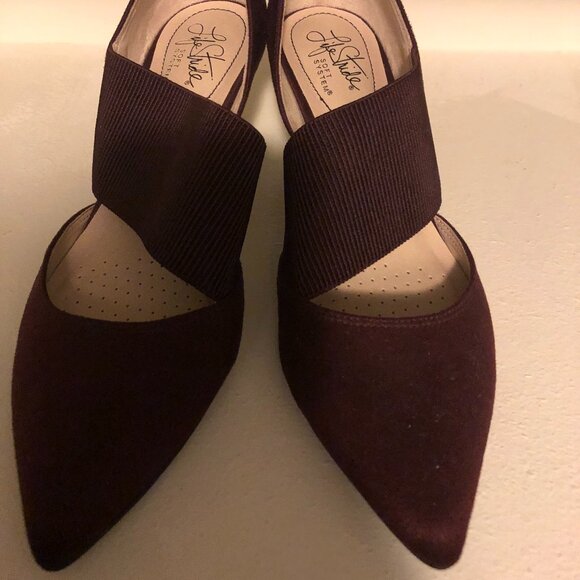 Wine Colored Life Stride Pumps - Picture 4 of 7